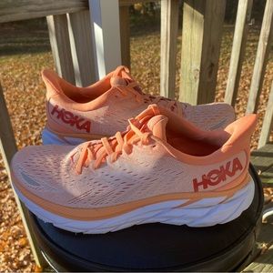 HOKA Clifton 8 Wm’s Sz 8B Cantaloupe/ Silver Peony Breathable Running Shoe
